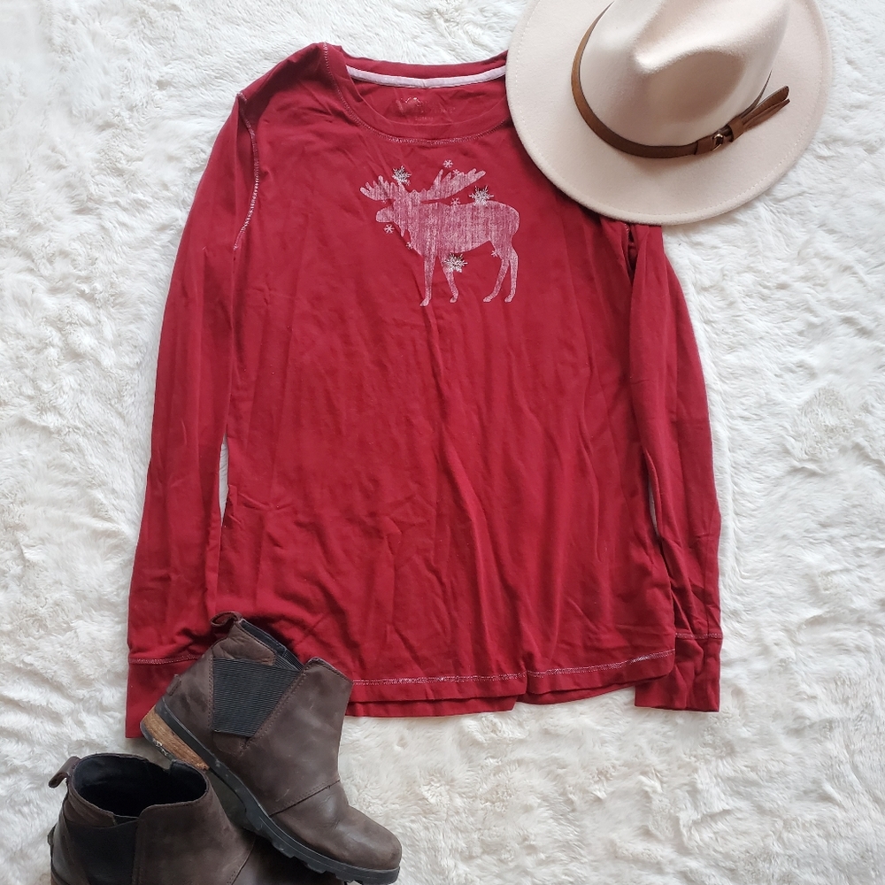 Natural Reflections Women's Red Moose T-shirt